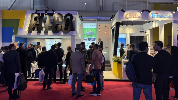روز دوم حضور فیتکو در نمایشگاه انرژی_های تجدیدپذیر ۱۴۰۴